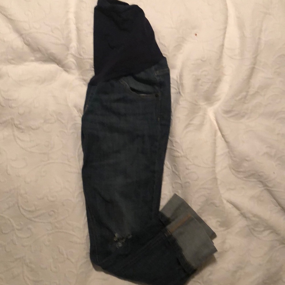NWOT Indigo Blue Maternity Distressed Jeans